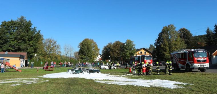 Schauübung in Oberlungitz